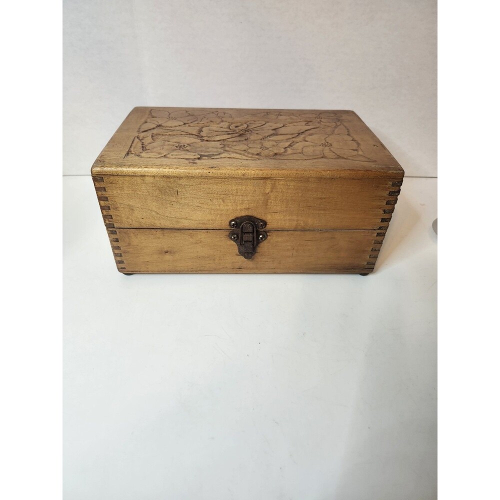 11"×7" Floral Carved Vintage Wooden Box
